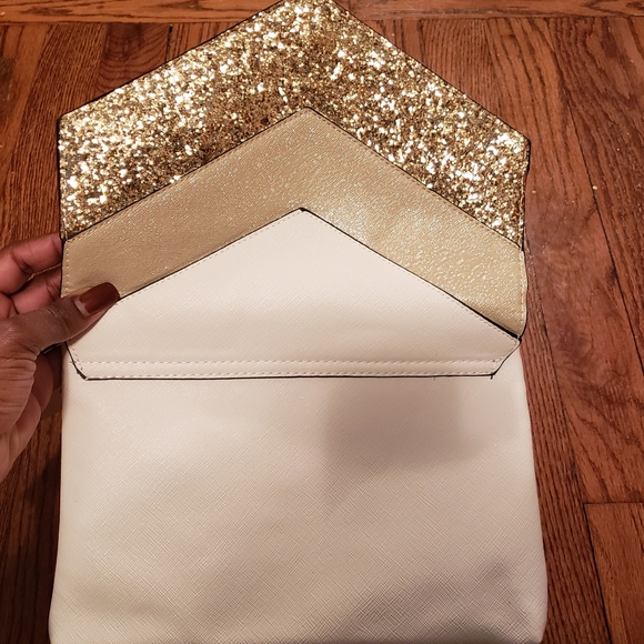 Pocketbook - Picture 4 of 4